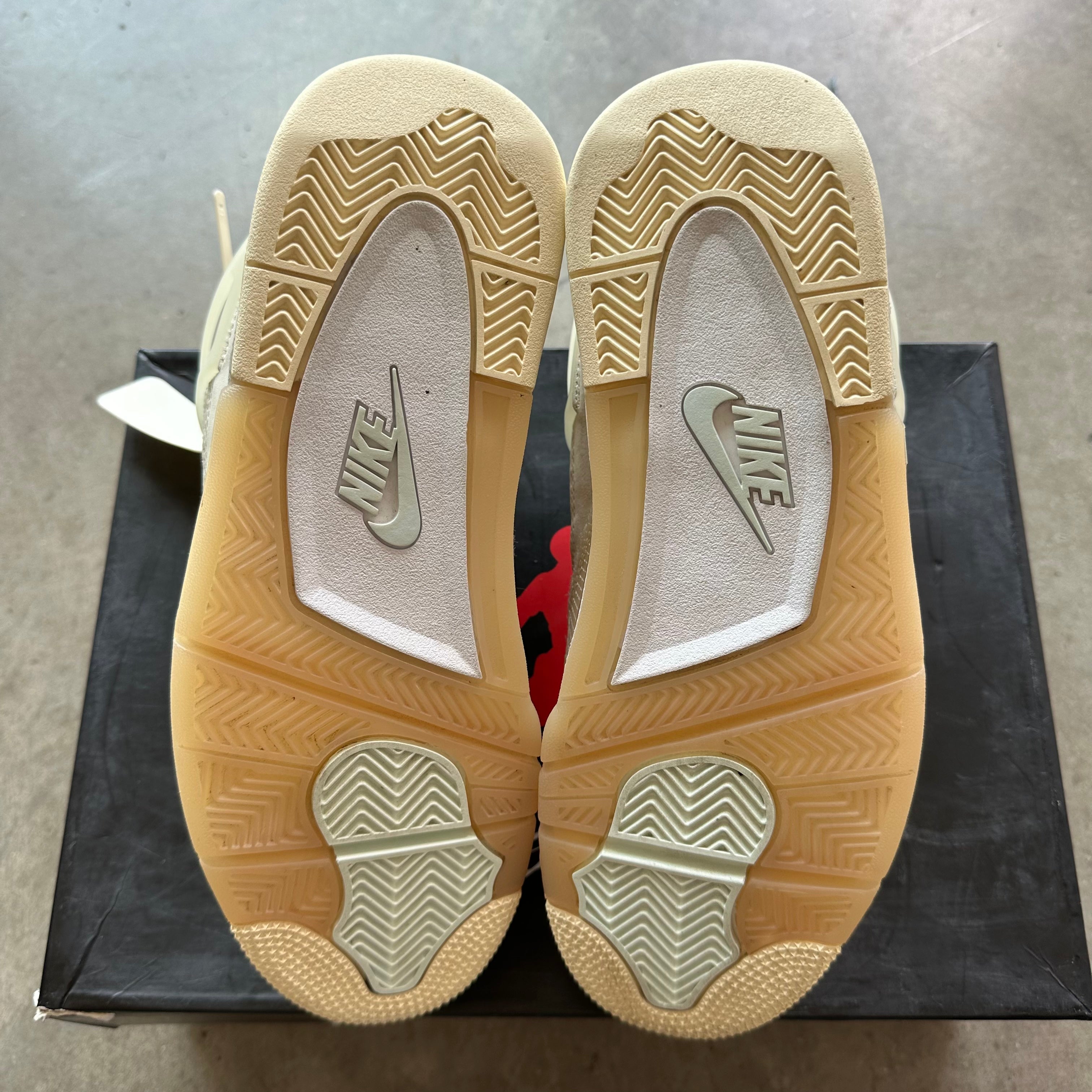 7.5 Used Jordan 4 Off White