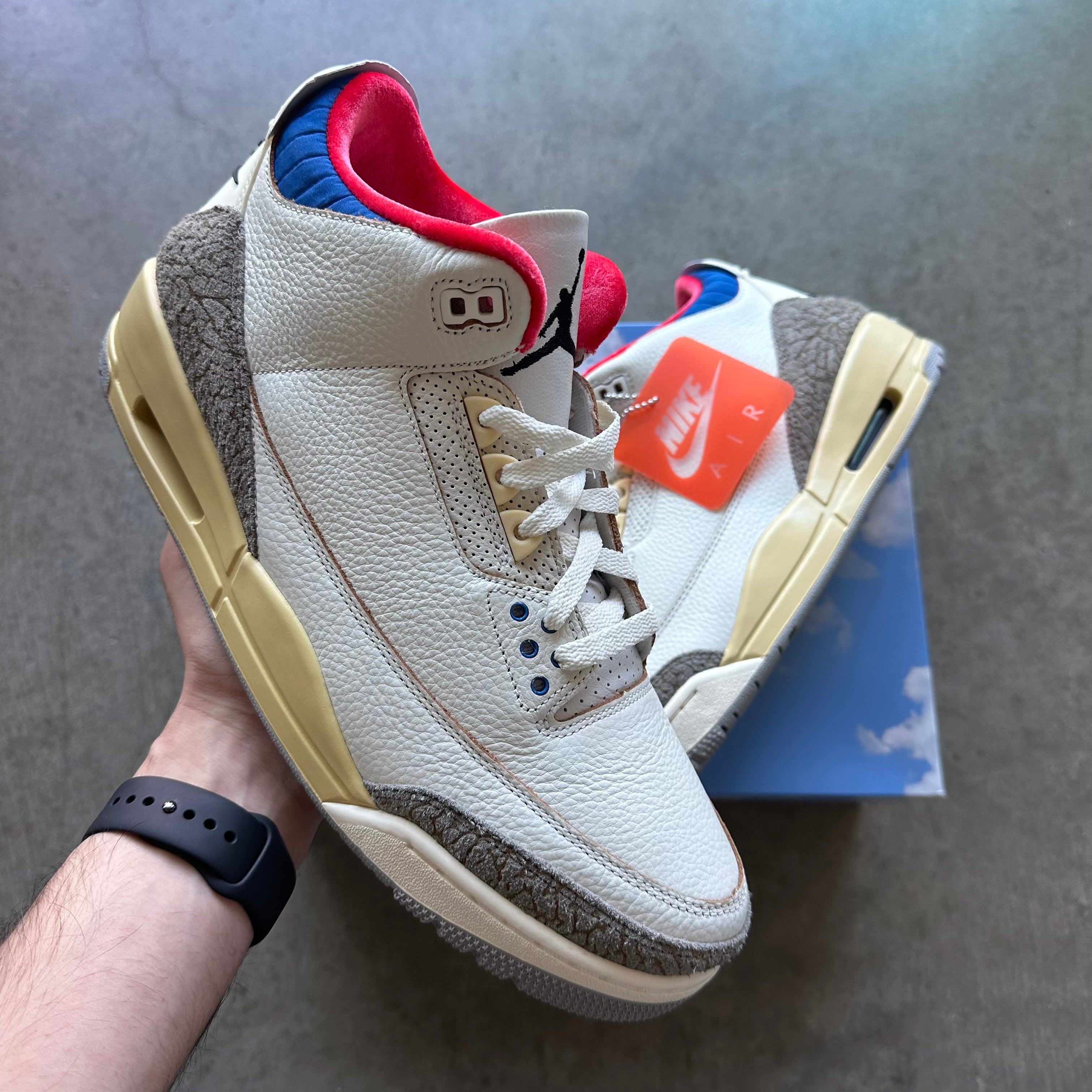 12 Jordan 3 Seoul