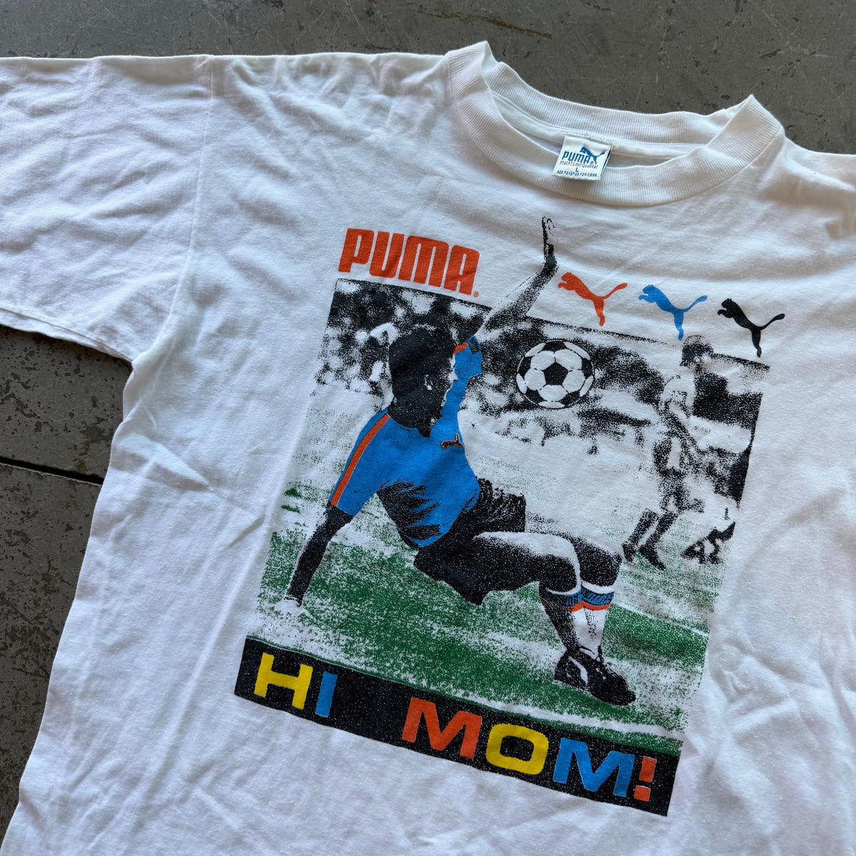 L 90s Puma Soccer Tee