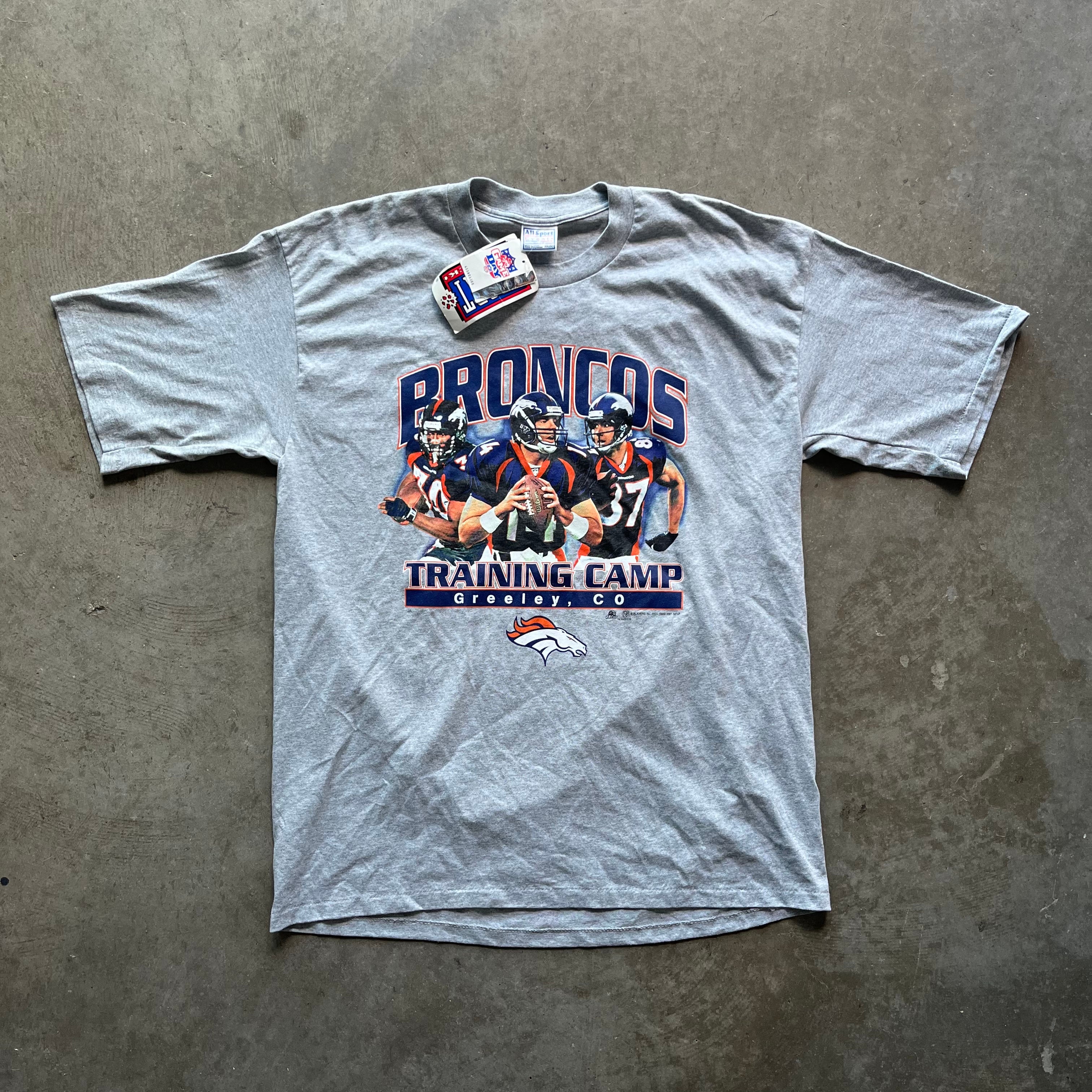 XXL 01 Broncos Tee