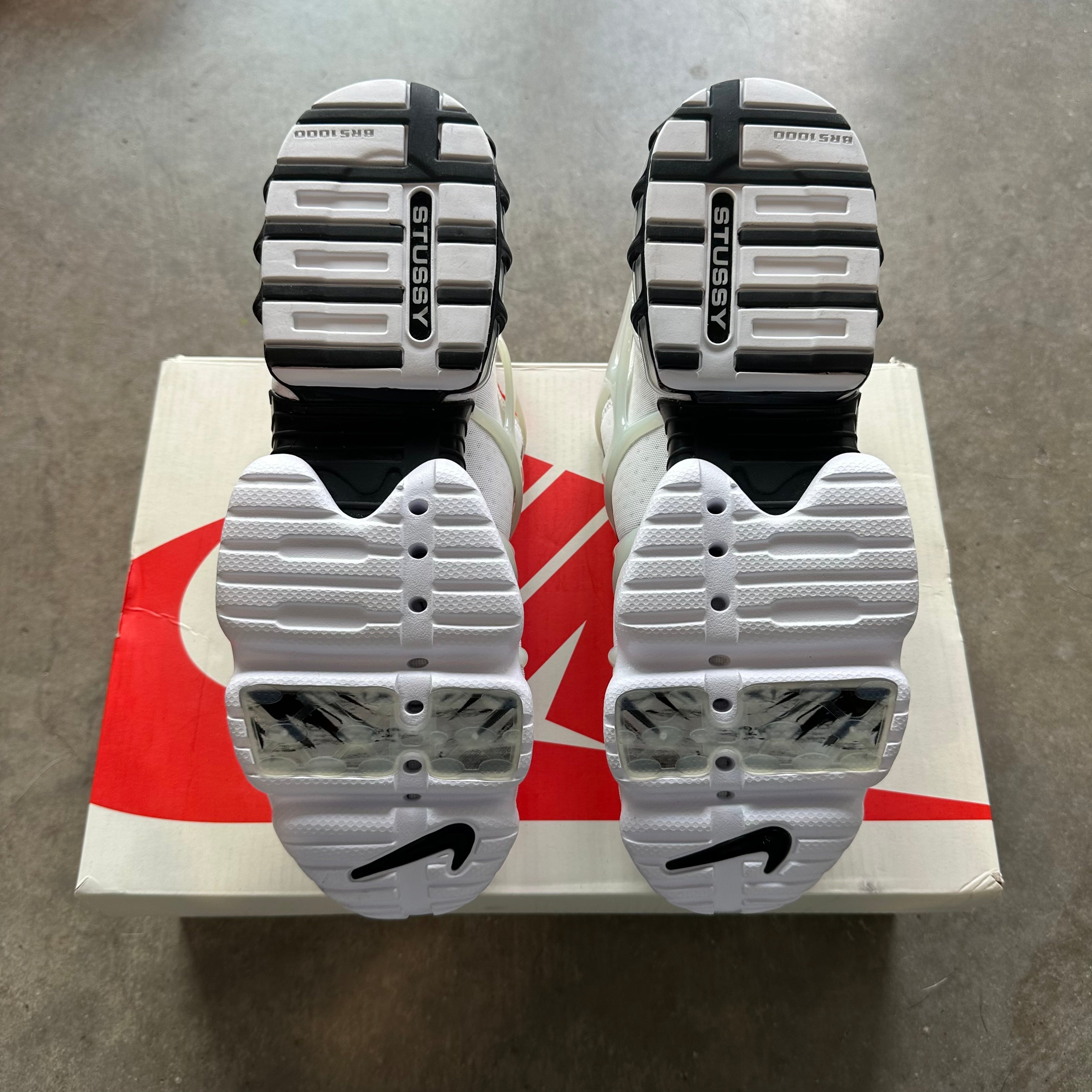9.5 Stussy Spiridon White