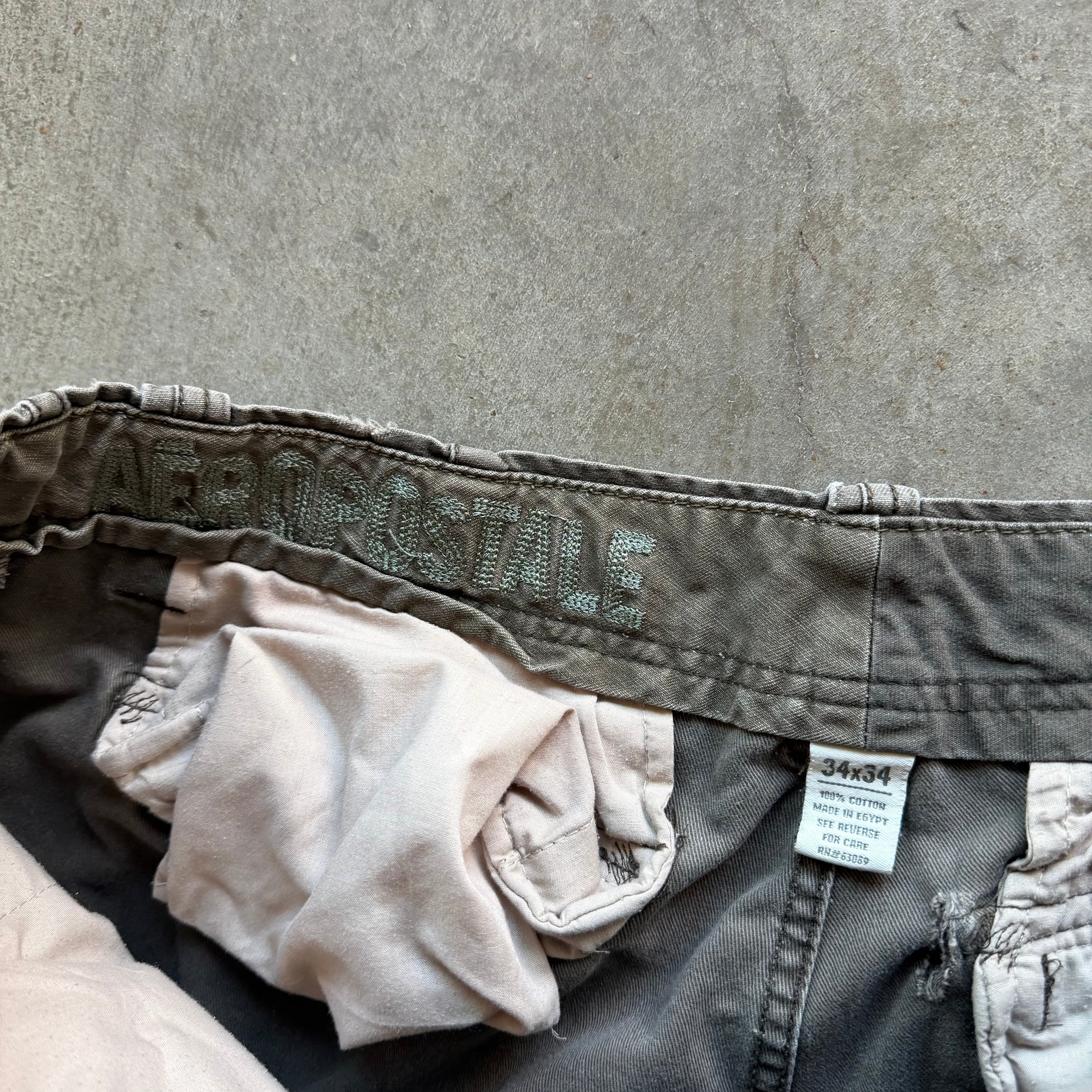 34x34 00s Aeropostale Cargo Pants