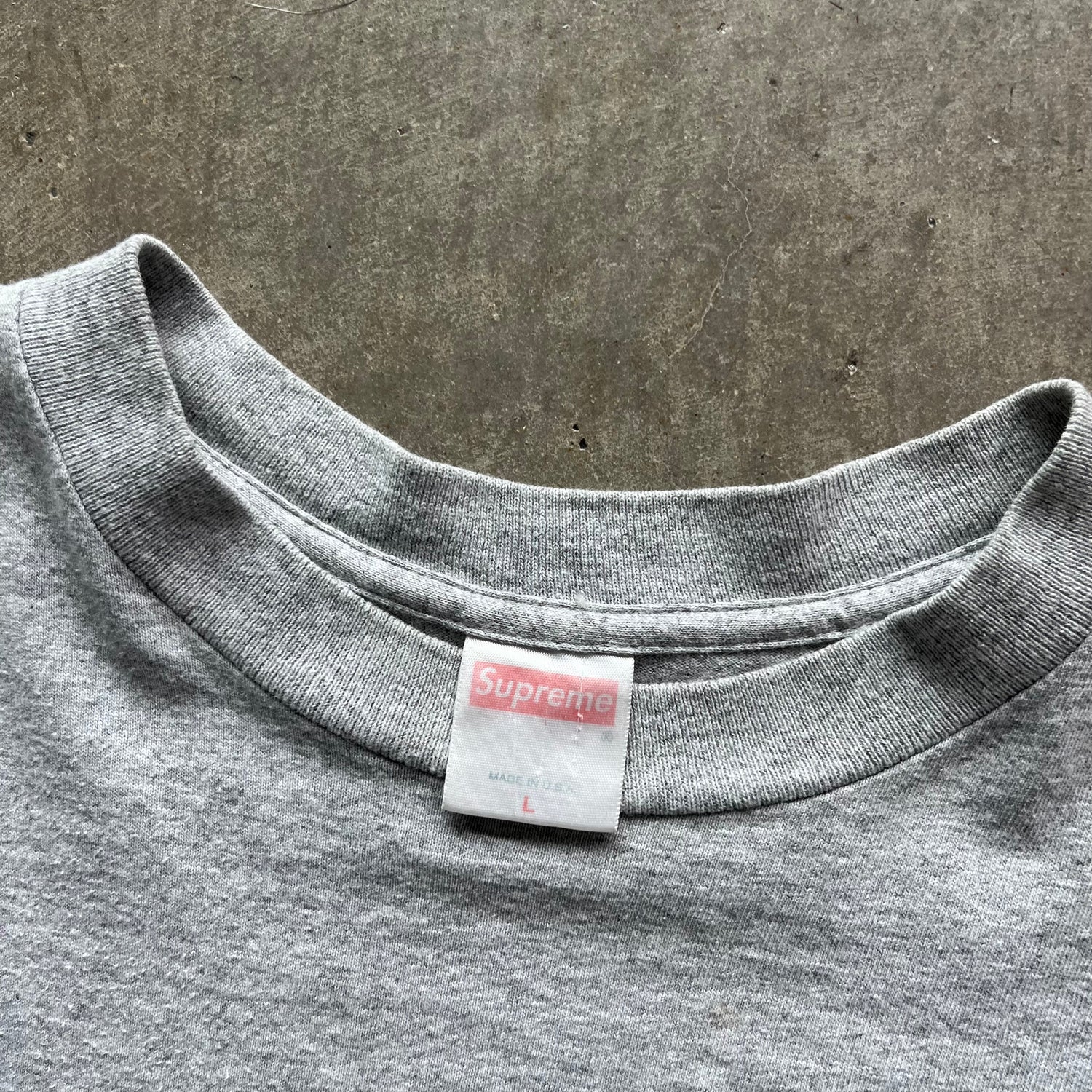 L 90s Supreme YO MTV Tee