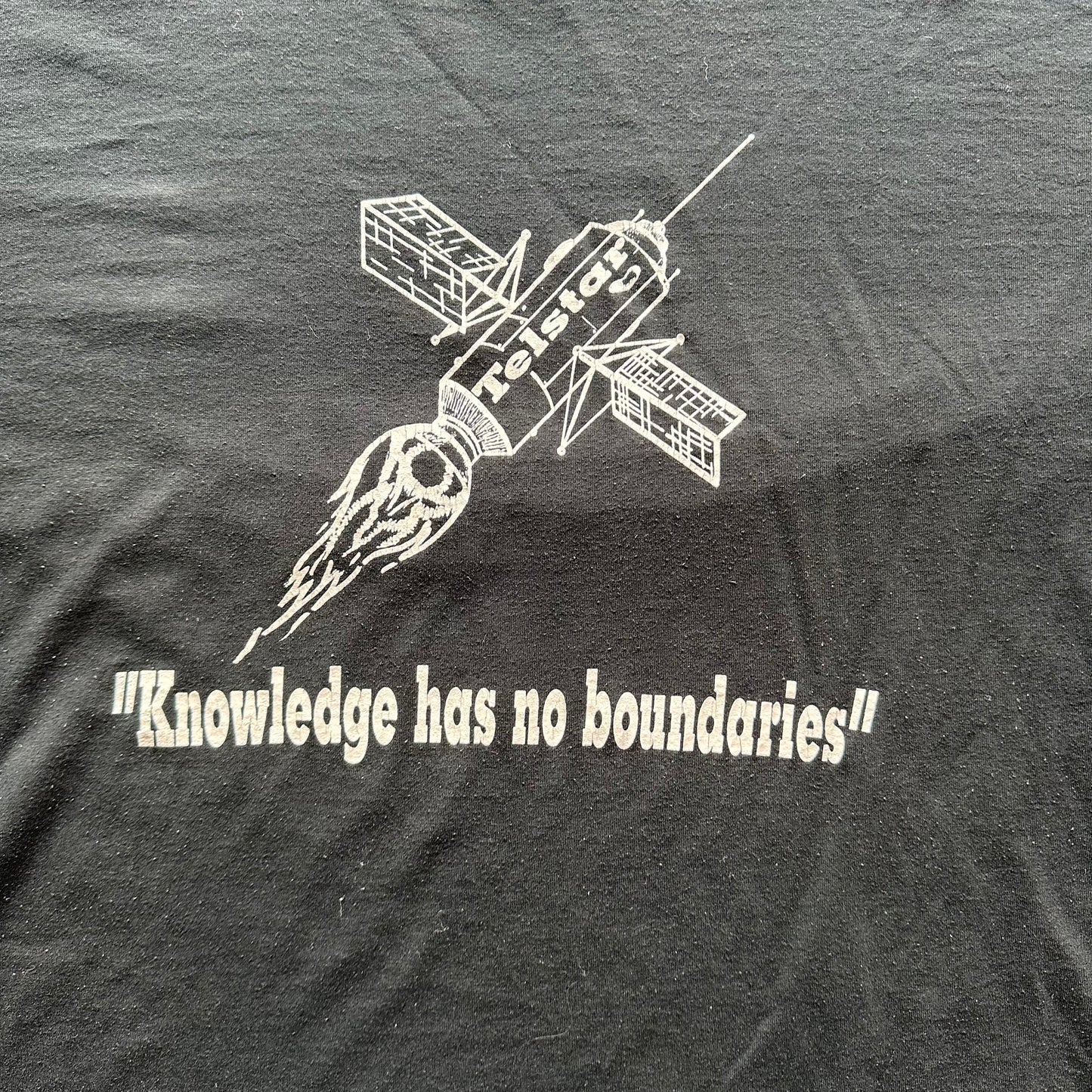 XXL 90s Satellite Tee