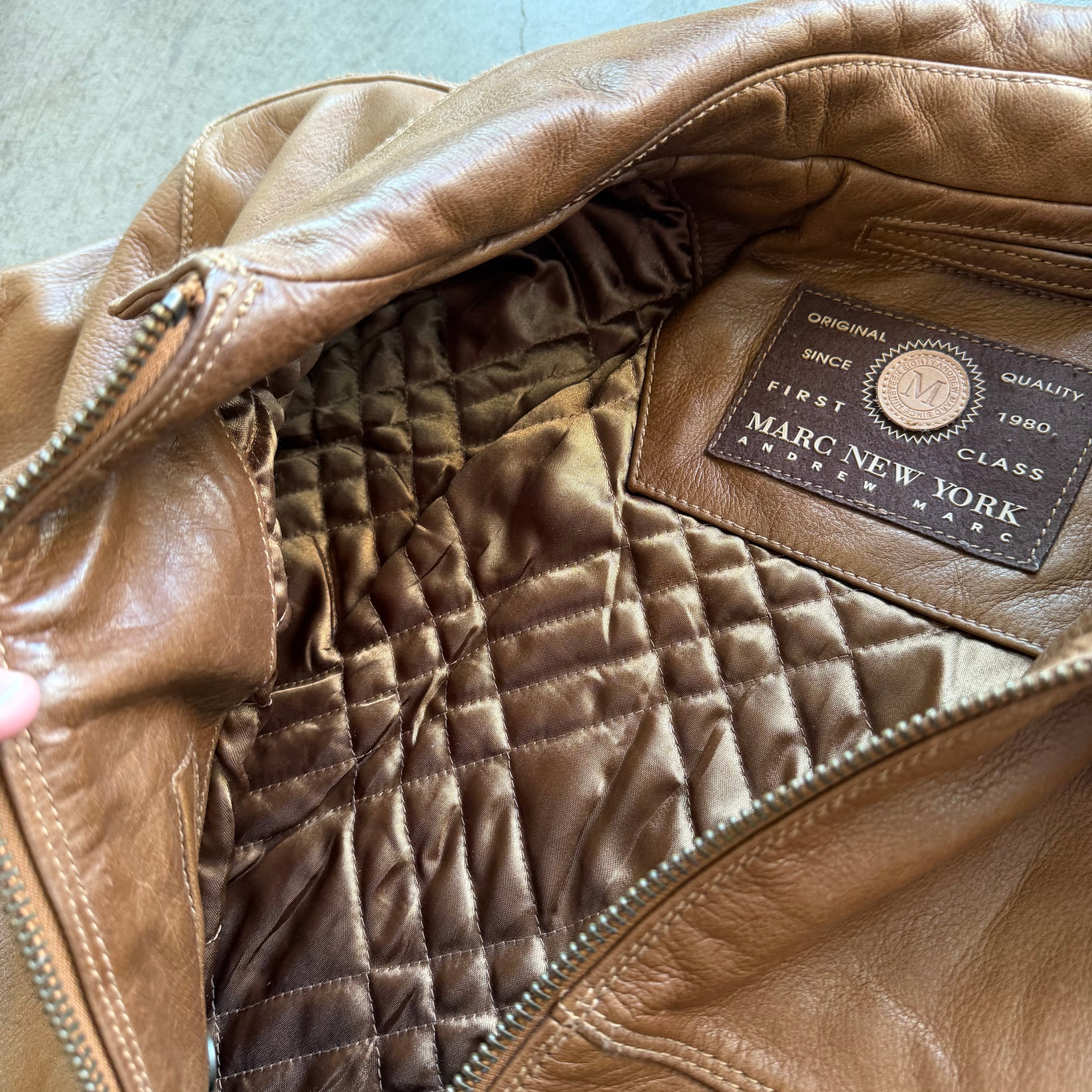 L 00s Marc New York Leather Jacket