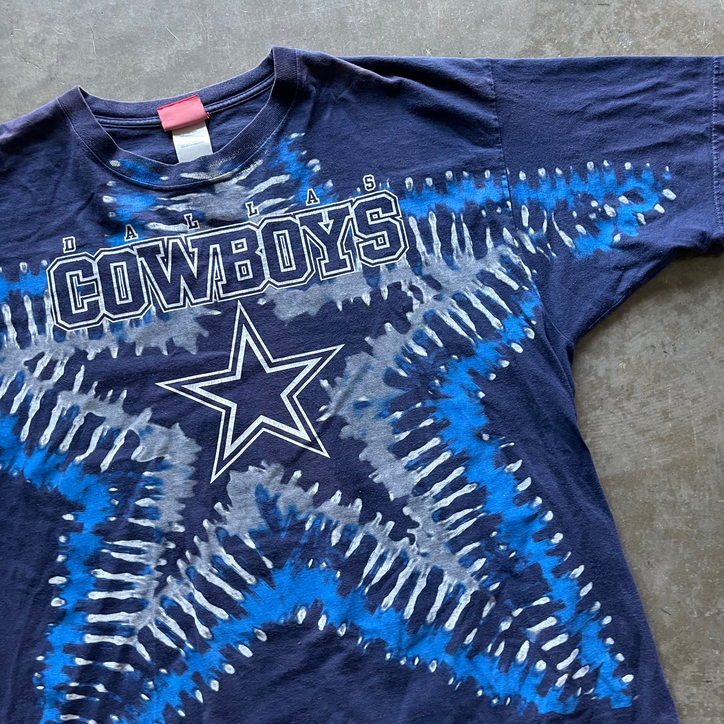 XL 00s Studded Cowboys Tee