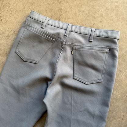 36x35 90s Ranchero Style Levi’s Pants