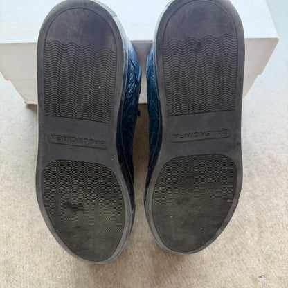 7 Balenciaga Arena High Navy