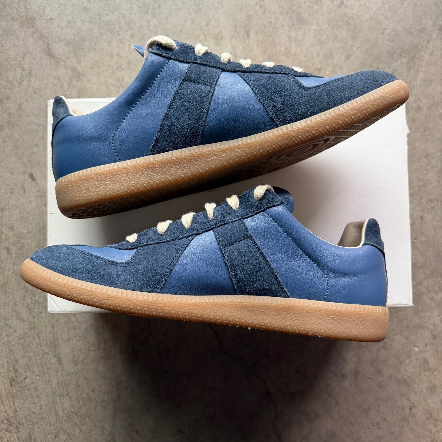 10 Used Margiela Gat Blue
