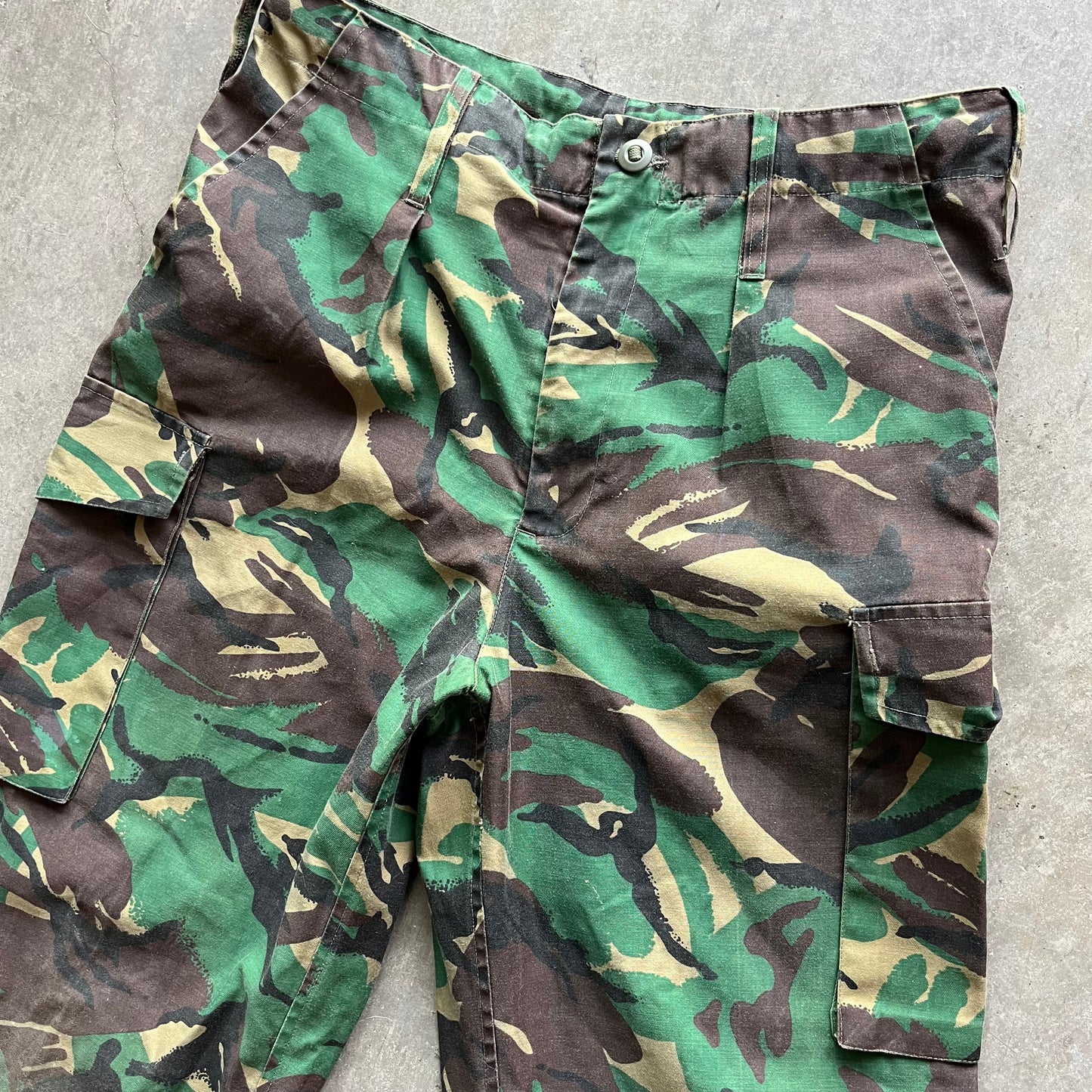 34x32 00s Camo Military Pants