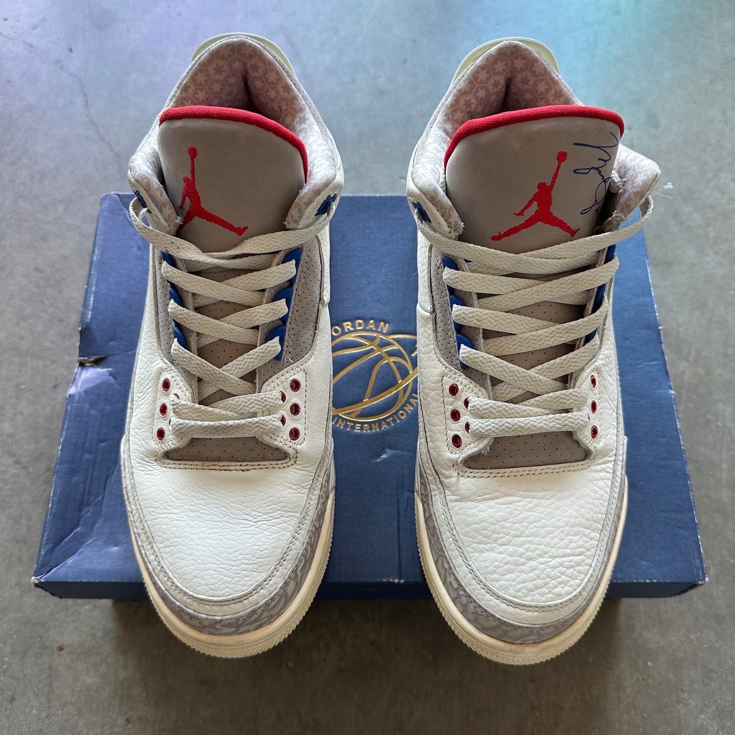 9 Used Jordan 3 International Flight