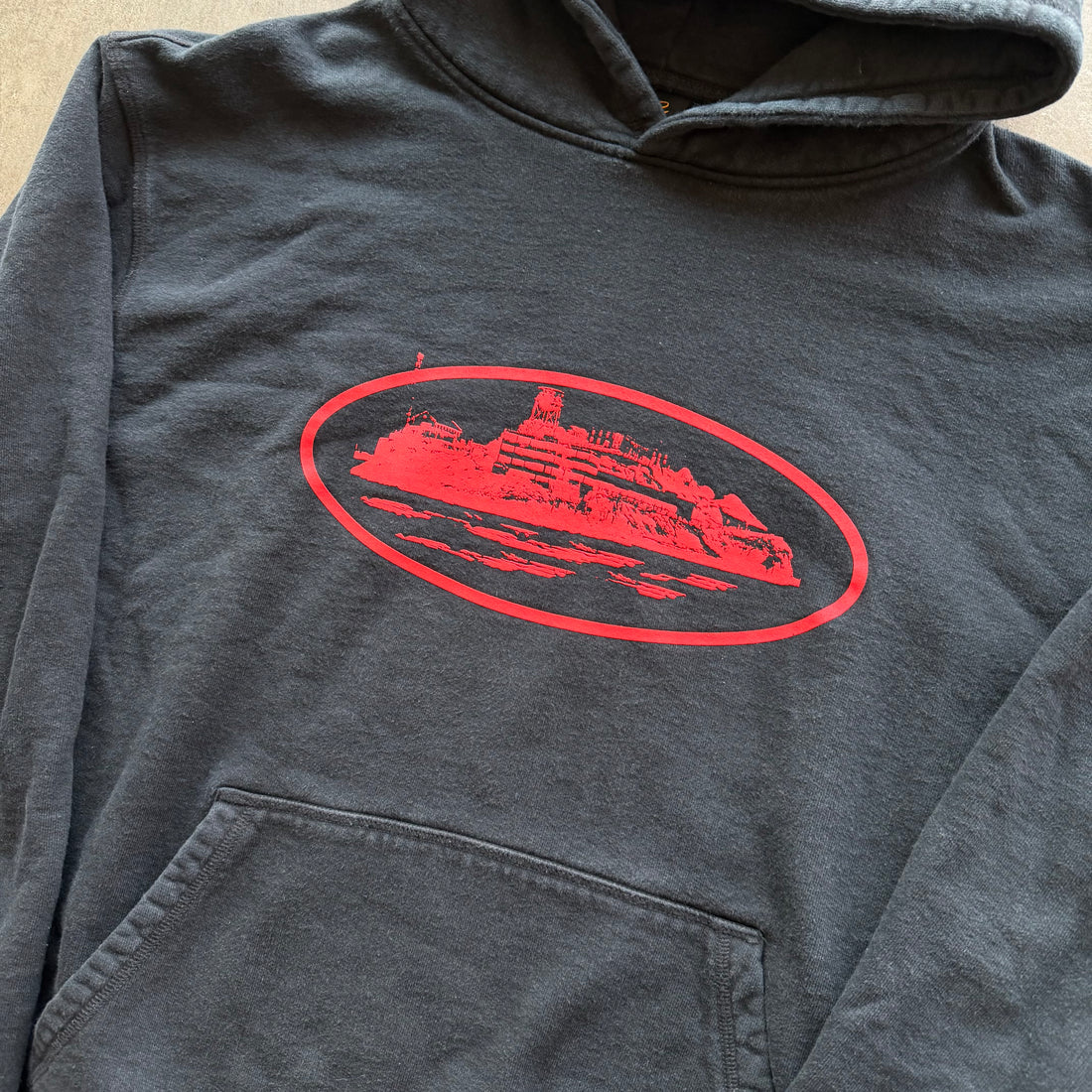 XL Corteiz Red Alcatraz Logo Hoodie