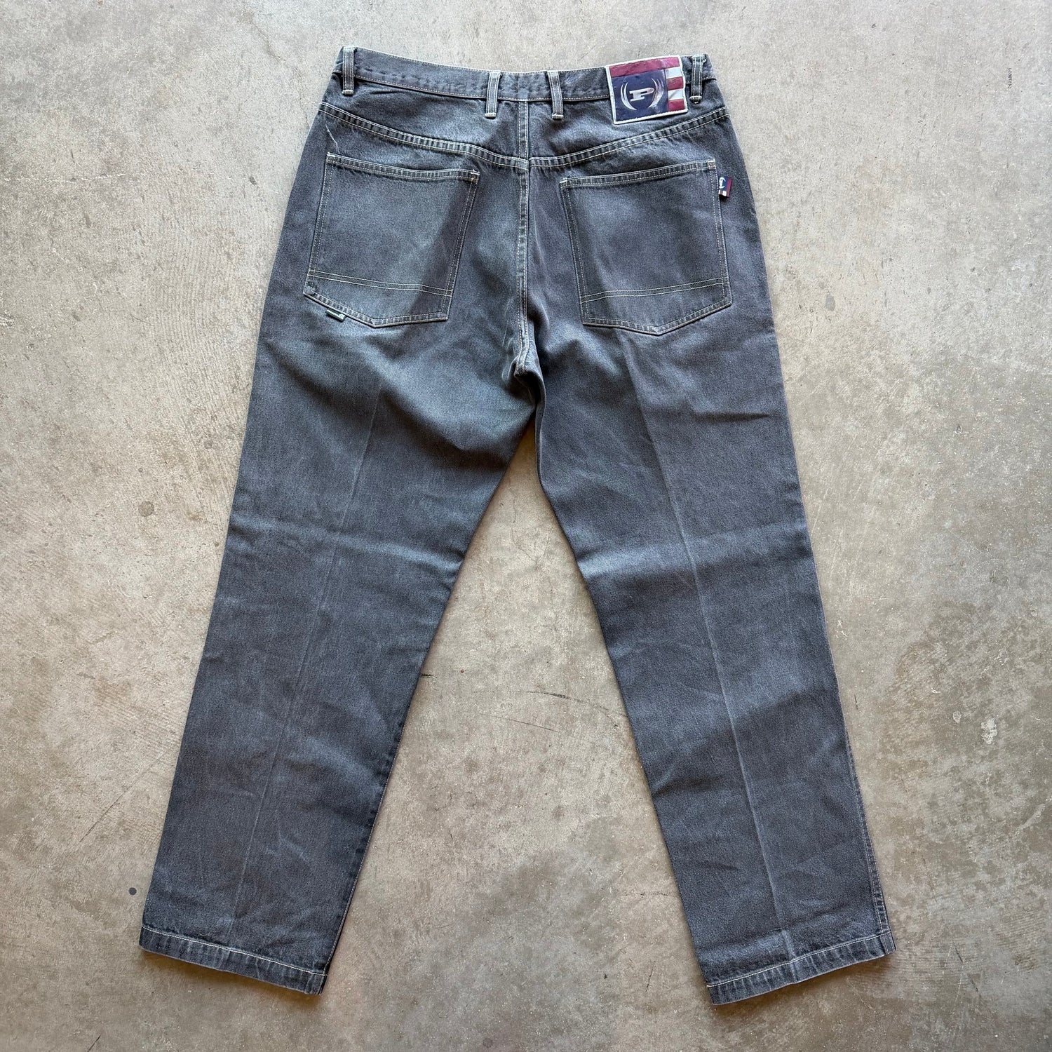 36x32 00s Phat Farm Jeans