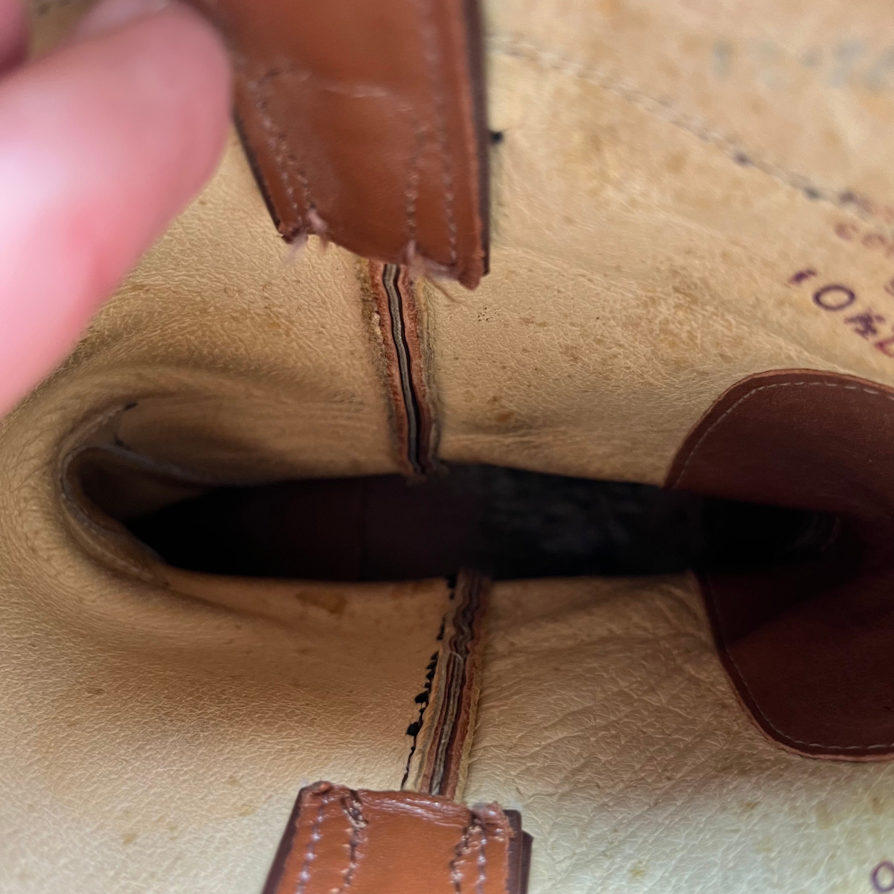 10.5 Used Smooth Ostrich Justin Boots