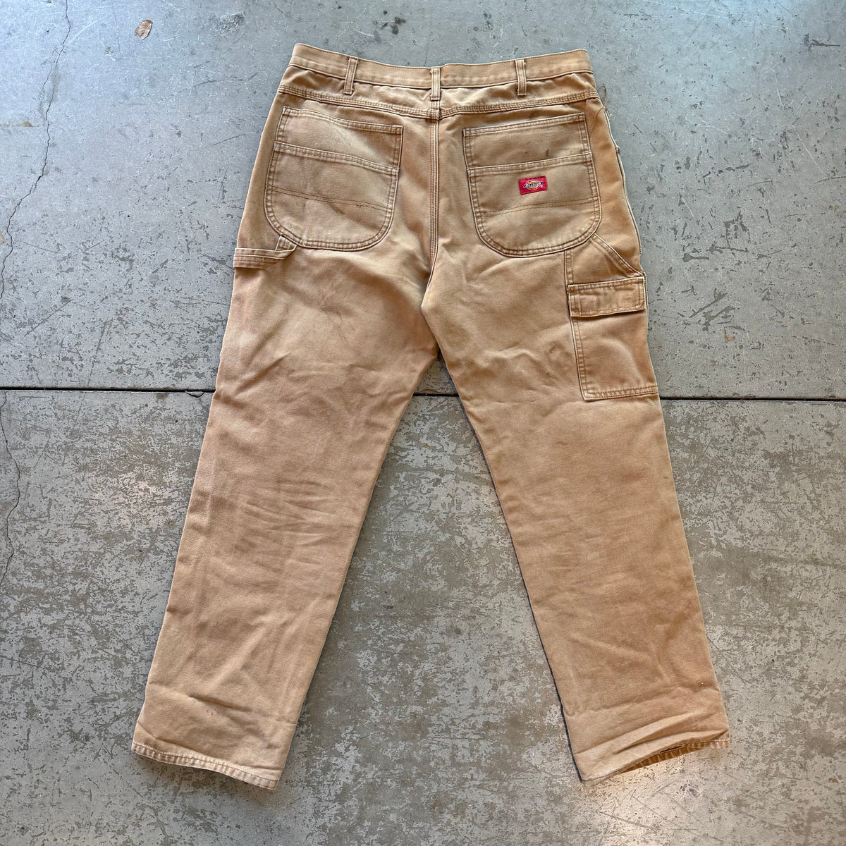 35x32 00s Thrashed Dickies Pants