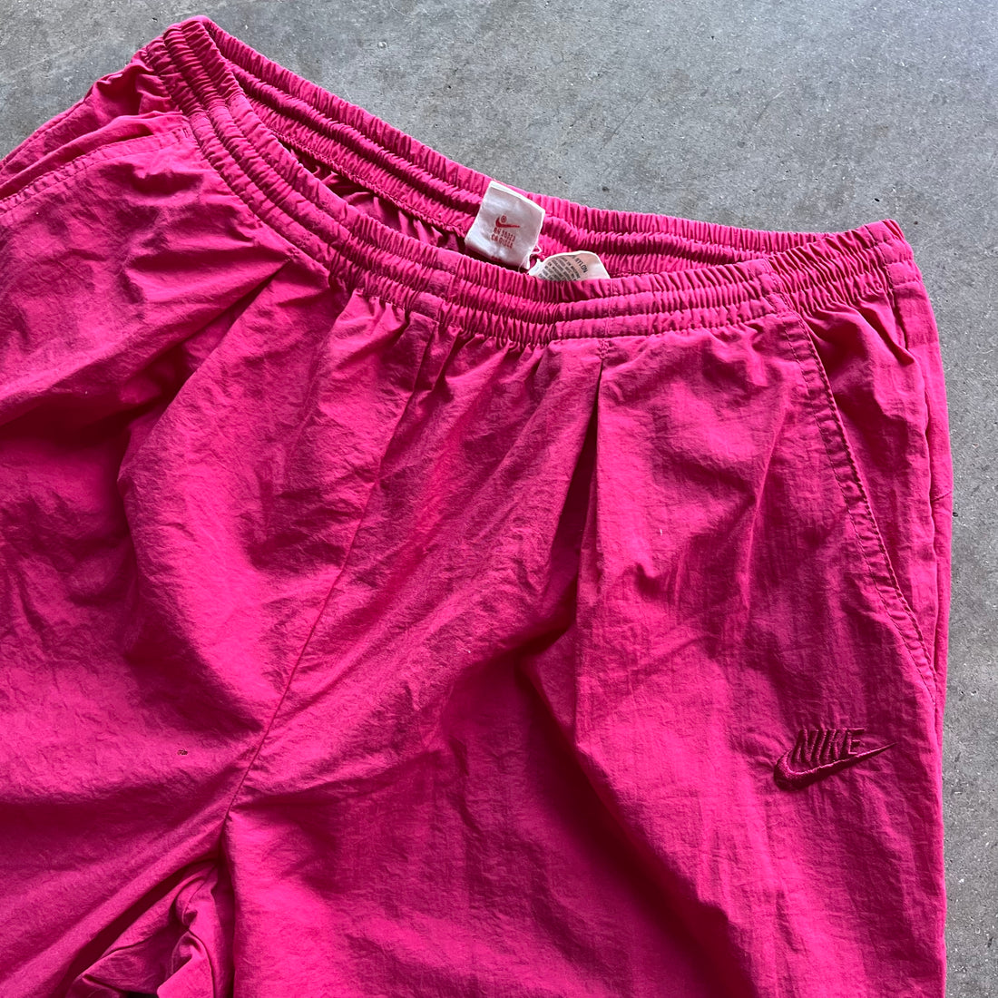 L 90s Fuchsia Nike Pants