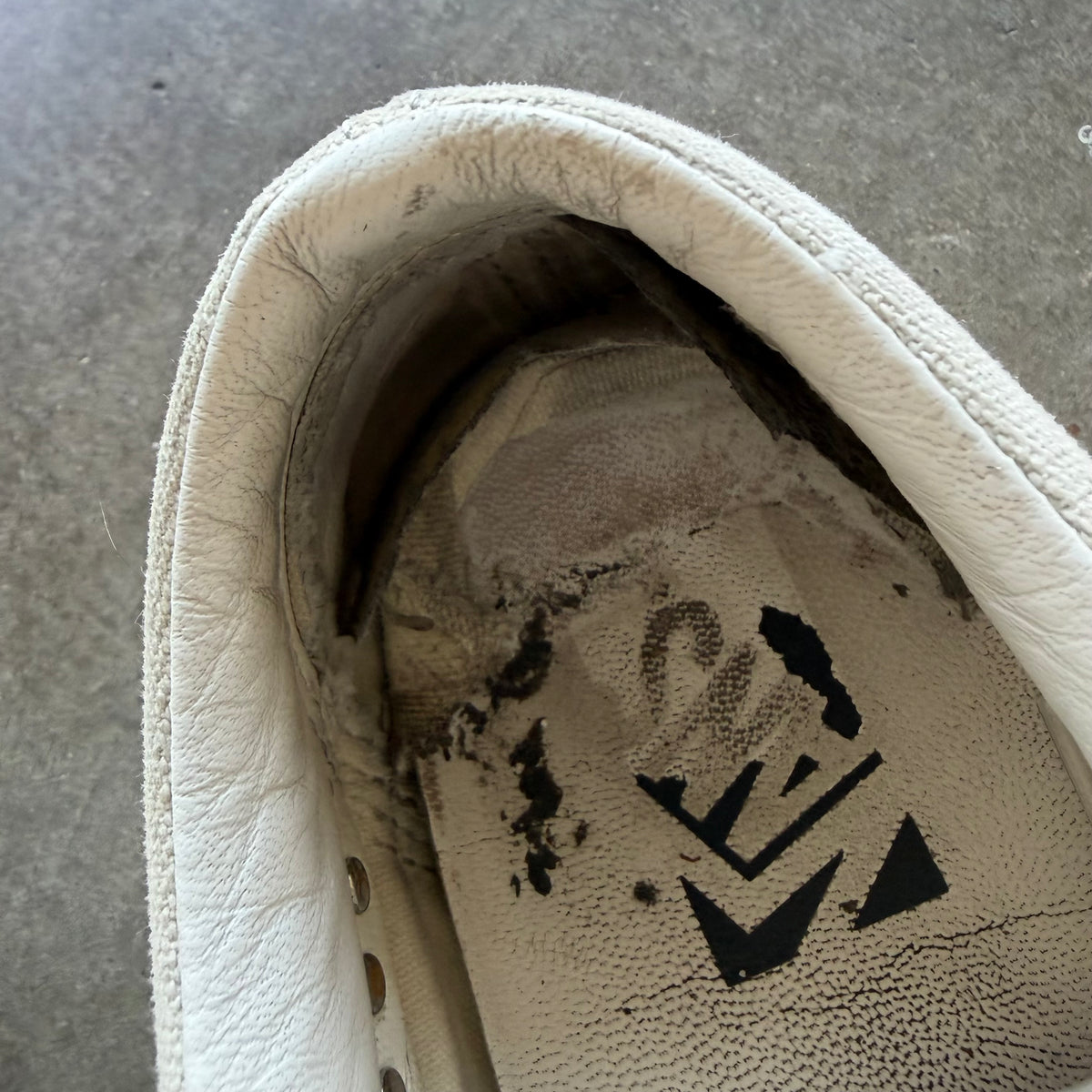 10.5 Vans Pearlized White