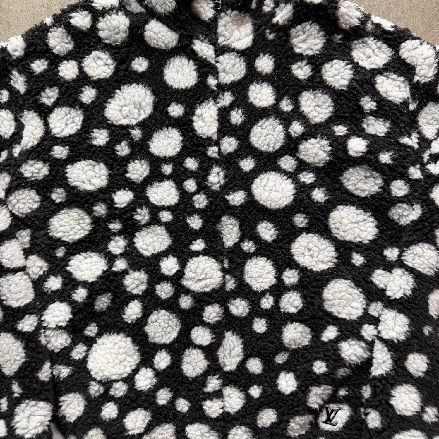 XXL Louis Vuitton Yayoi Kusama Infinity Dots Fleece
