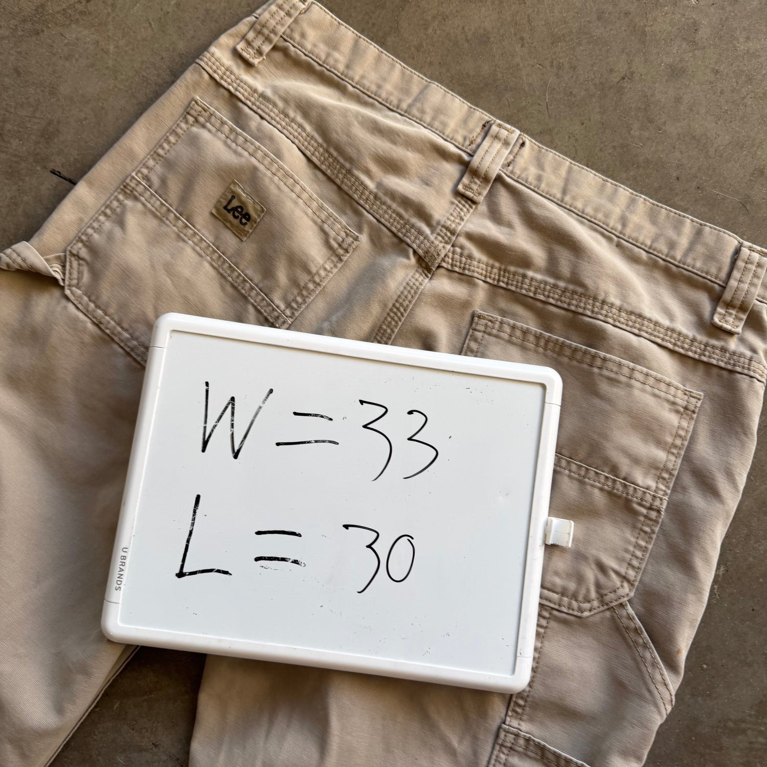 33x30 90s Thrashed Khaki Lee Pants