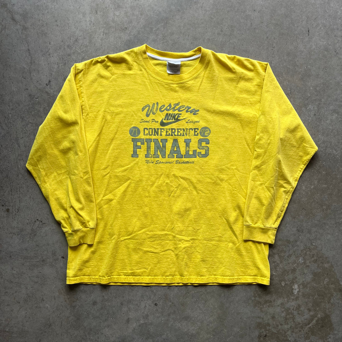 XL 00s Nike Basketball Longsleeve