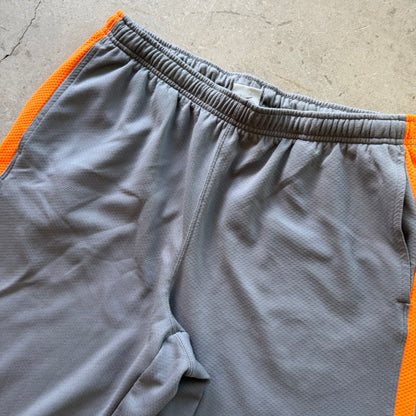 L 00s Nike Sweatpants