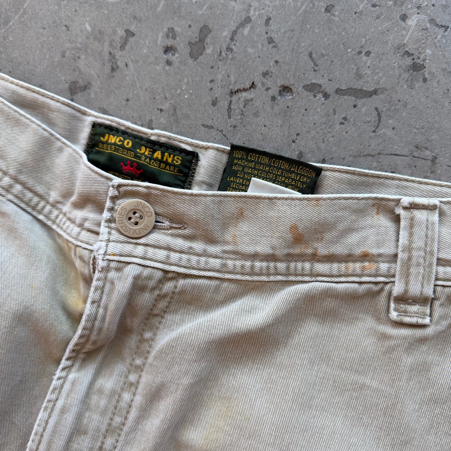 38w 00s Jnco Cargo Shorts