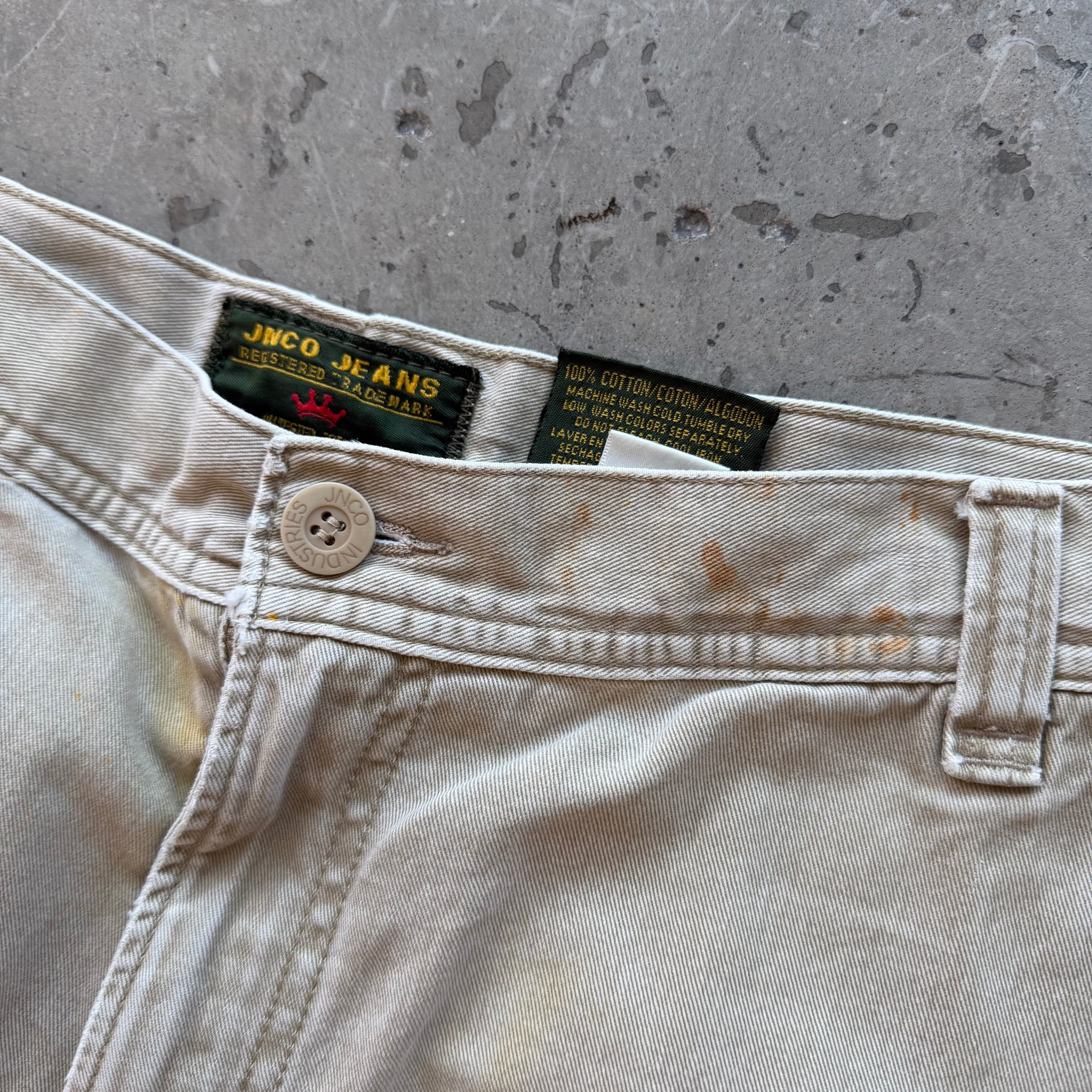 38w 00s Jnco Cargo Shorts