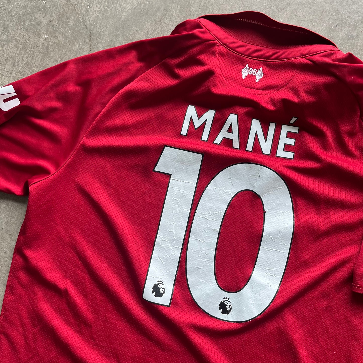 XL Mane Liverpool Jersey