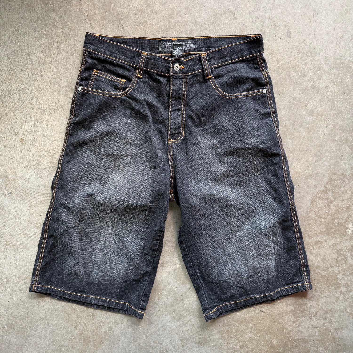 36w Black SouthPole Jorts
