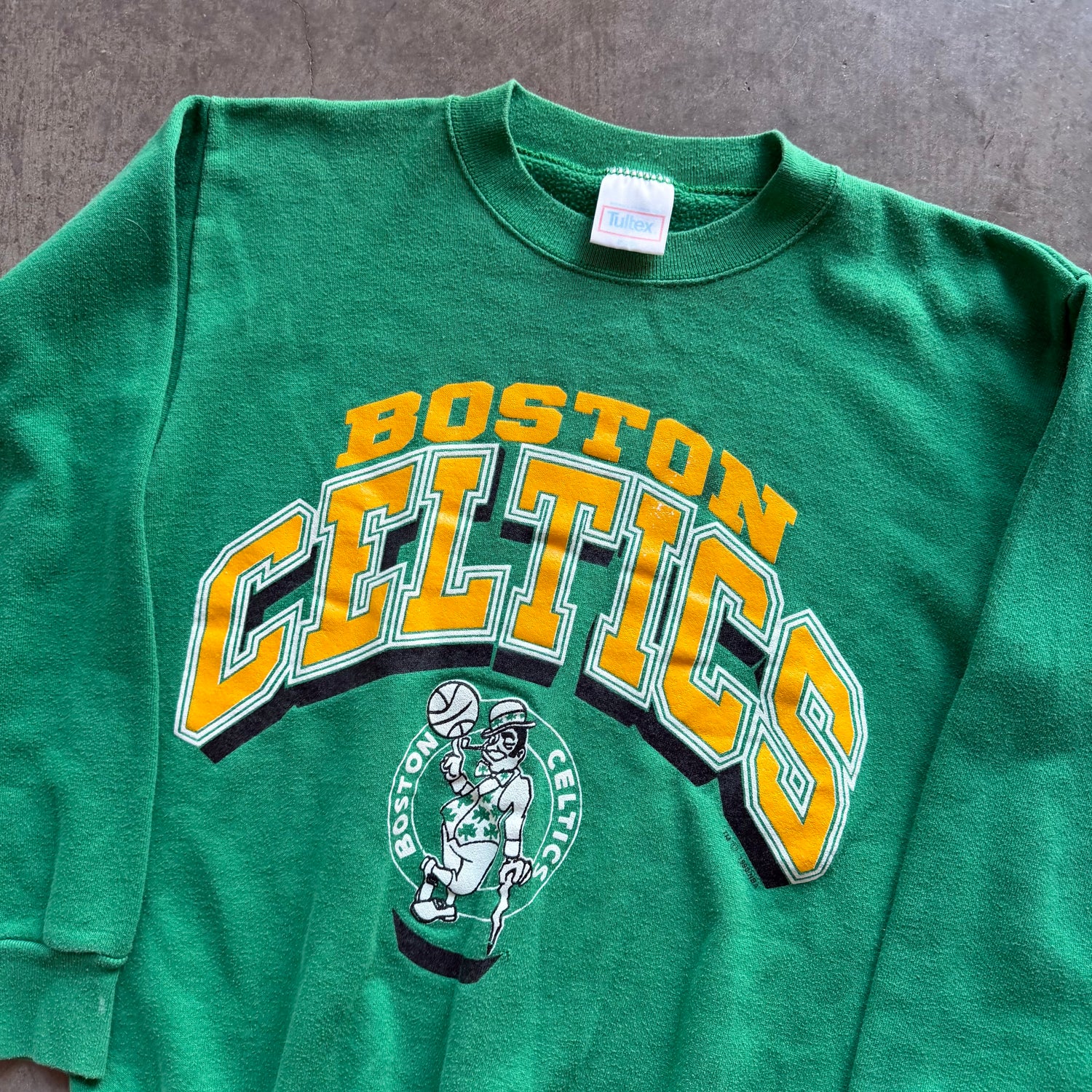 M 90s Boston Celtics Crewneck