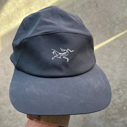 Arc’teryx Adjustable 5 Panel Hat