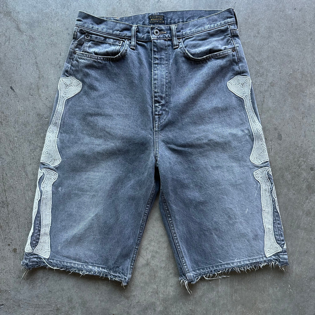 34w Kapital Bone Shorts