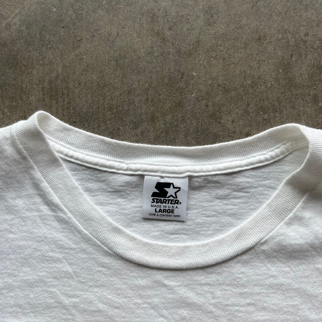L 98 Chicago Bulls 3 Peat Tee