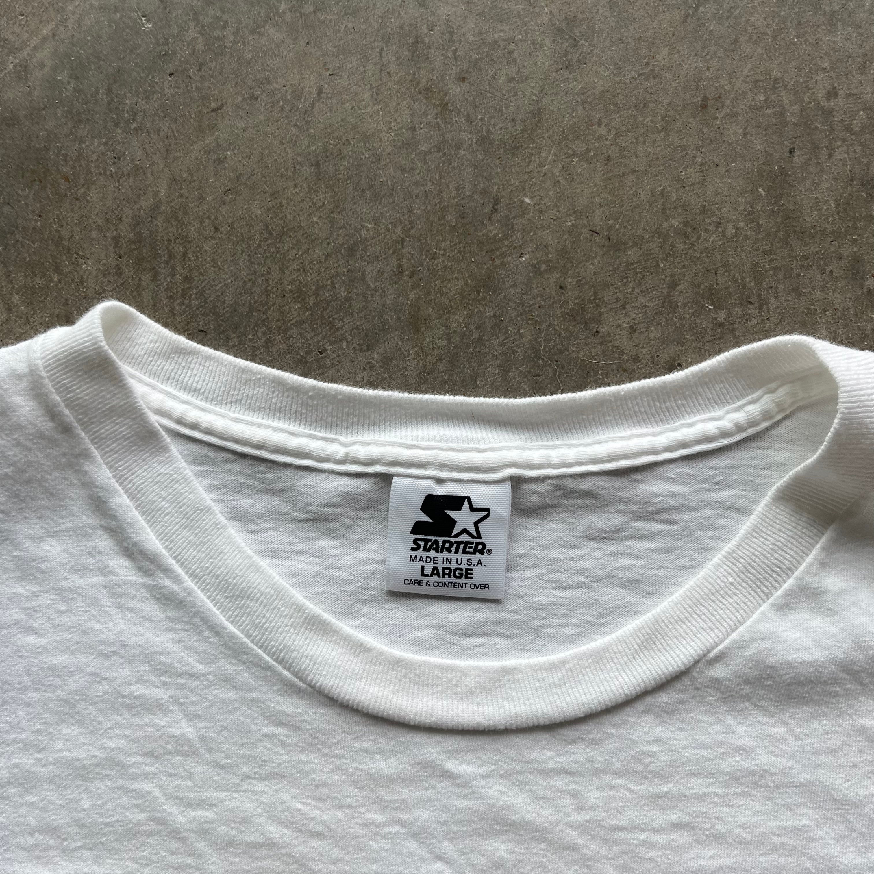 L 98 Chicago Bulls 3 Peat Tee