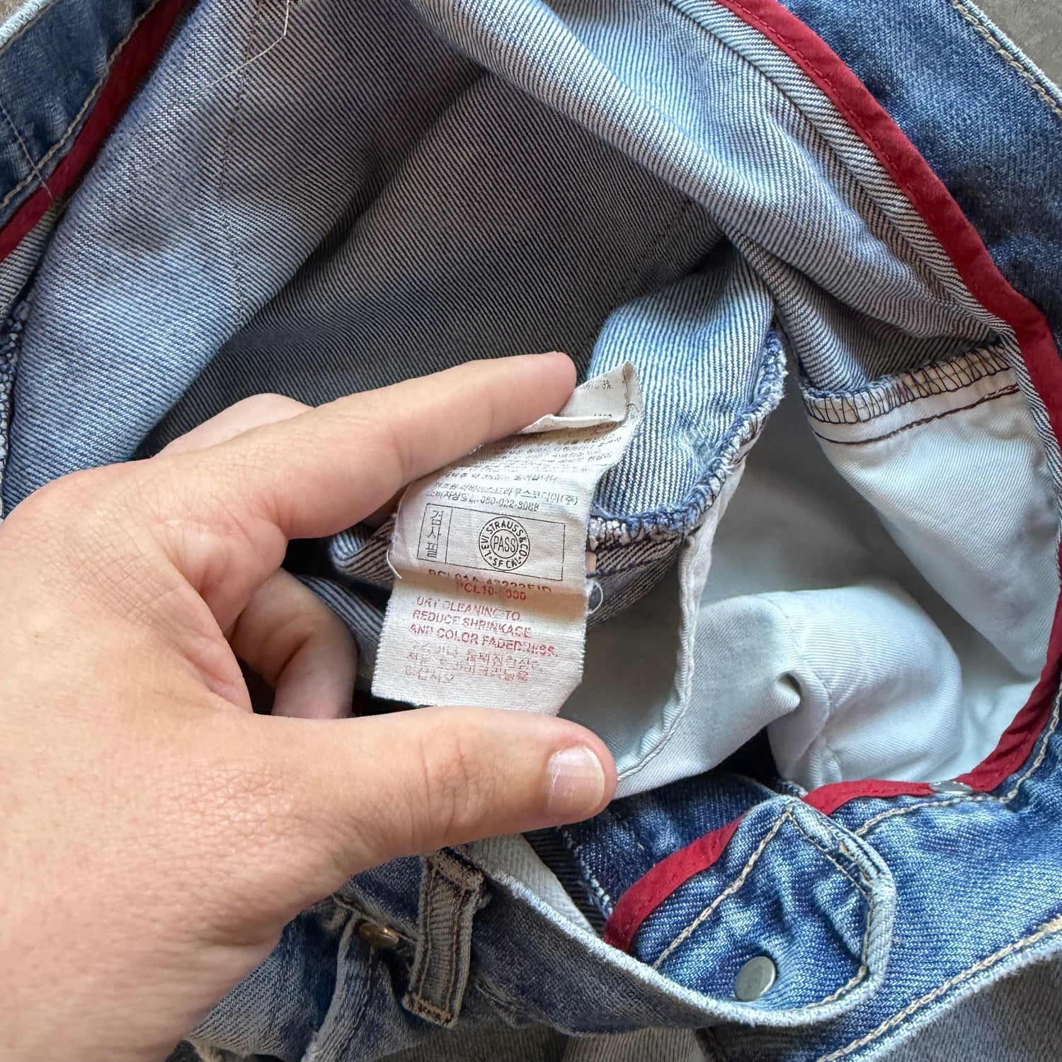 32x28 Levi’s Engineered Jeans