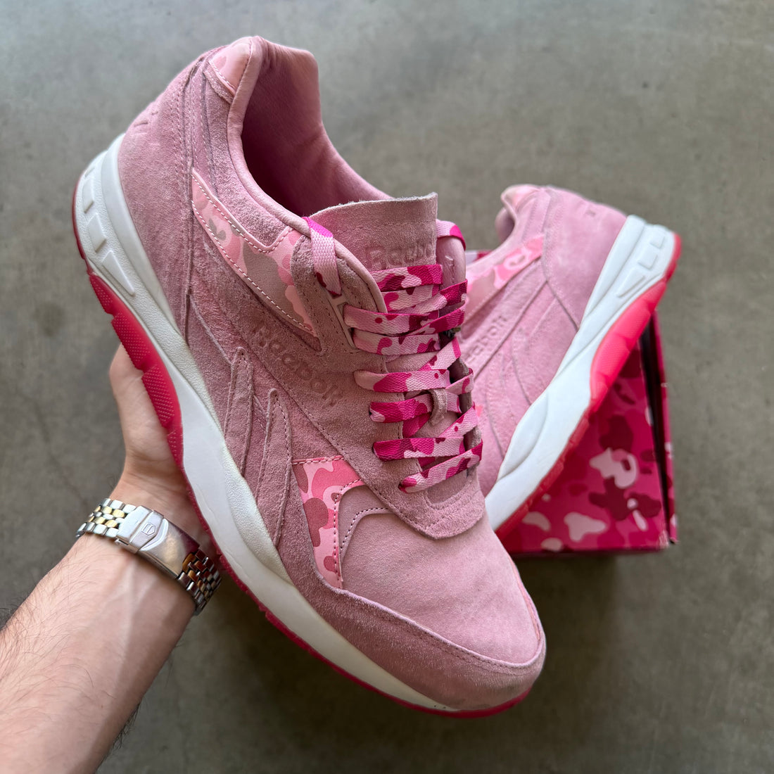 12 Used Reebok Camron Ventilator