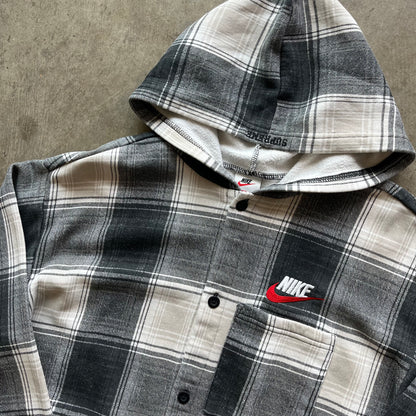 M FW18 Supreme Nike Plaid Hoodie