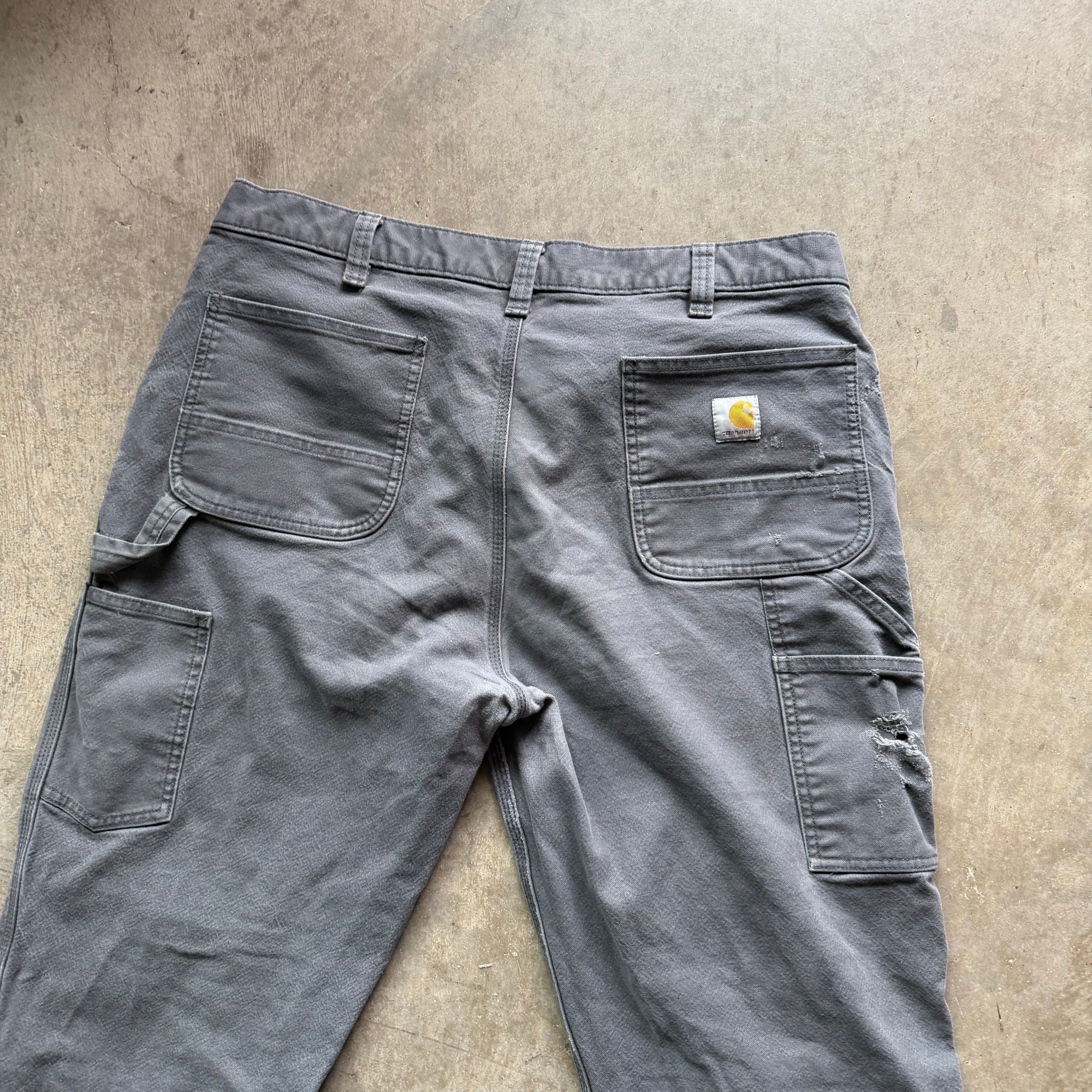 38x34 00s Grey Carhartt Pants