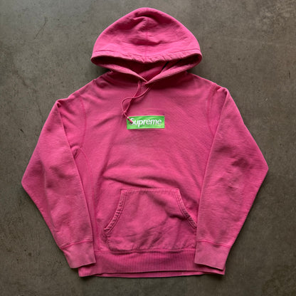M Supreme F/W 2017 Magenta Box Logo