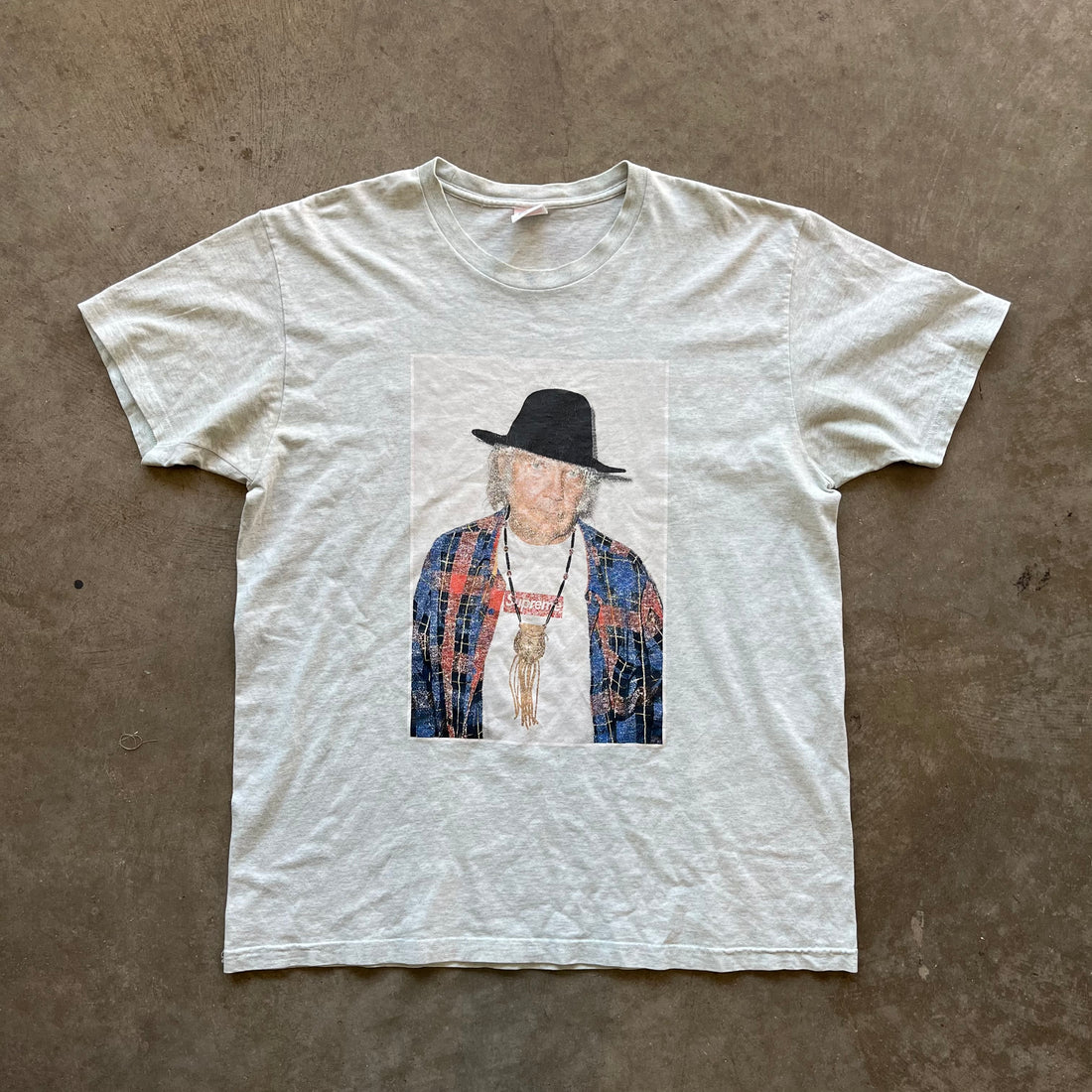 XL Neil Young Supreme Tee