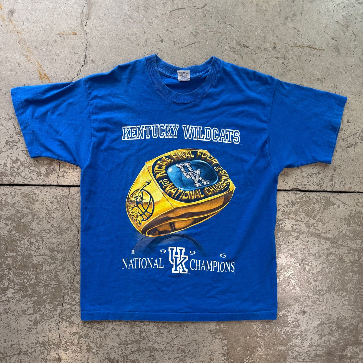 L 1996 Kentucky Wildcats National Champions Tee