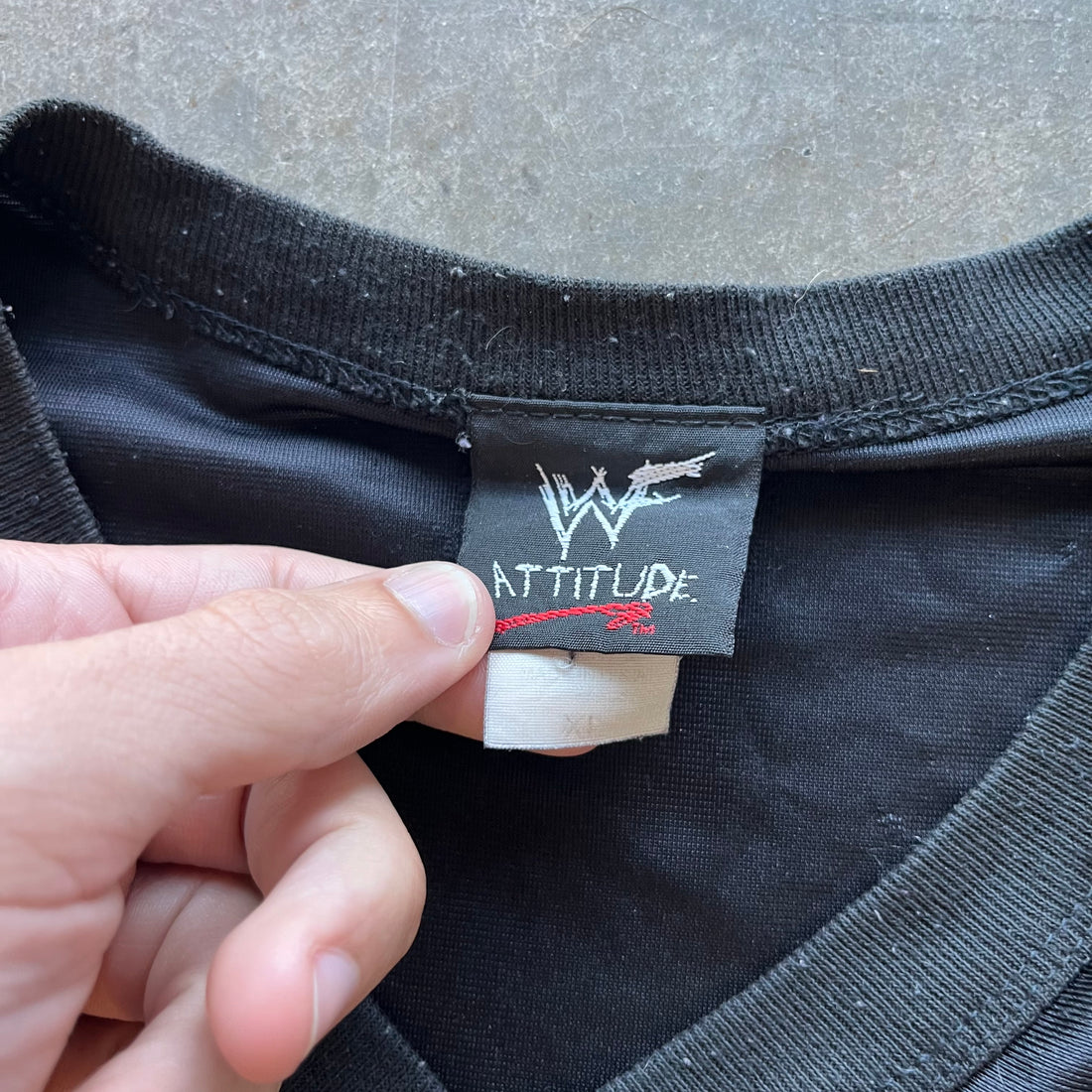 XL 99 WWF War Zone Jersey