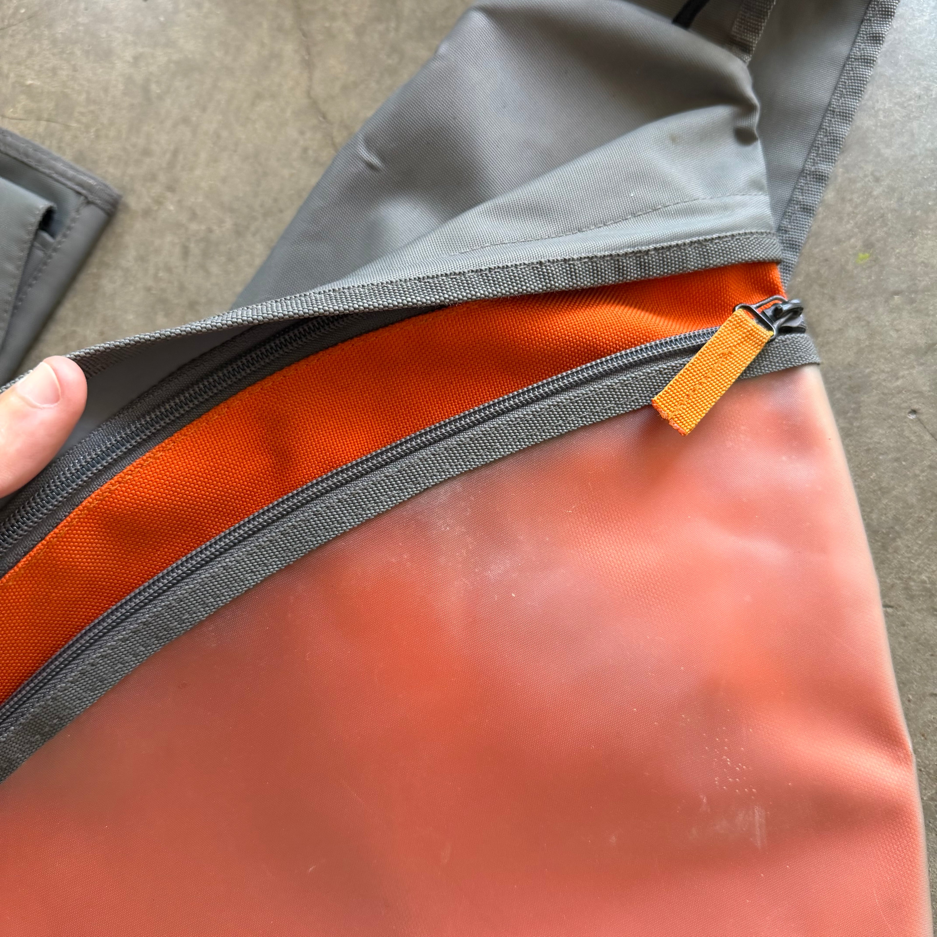 2000s Nike Crossbody Sling Bag Grey/Orange