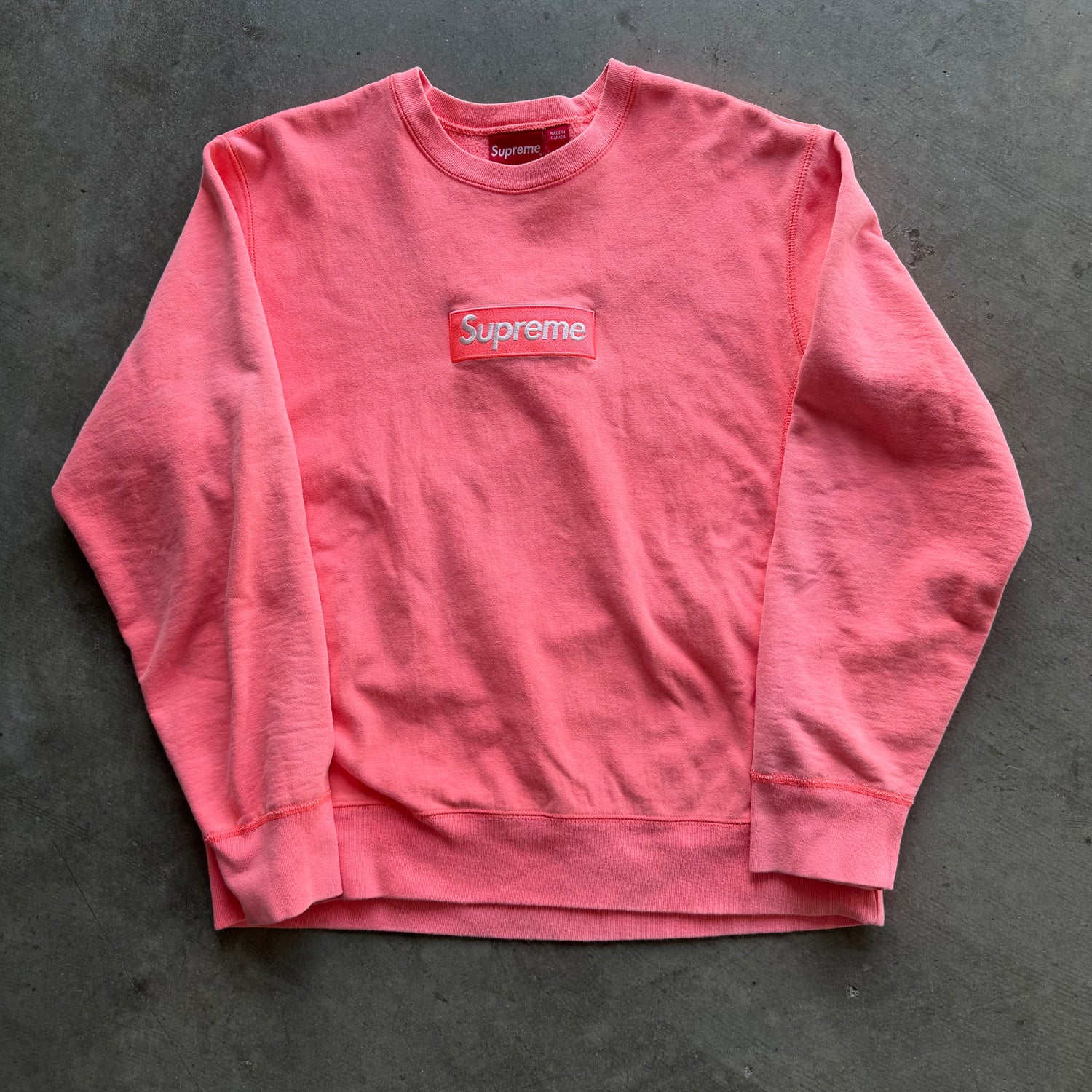 L Supreme Hot Pink Box Logo Crewneck