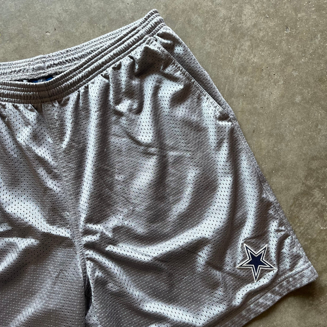 XL 00s Cowboys Shorts
