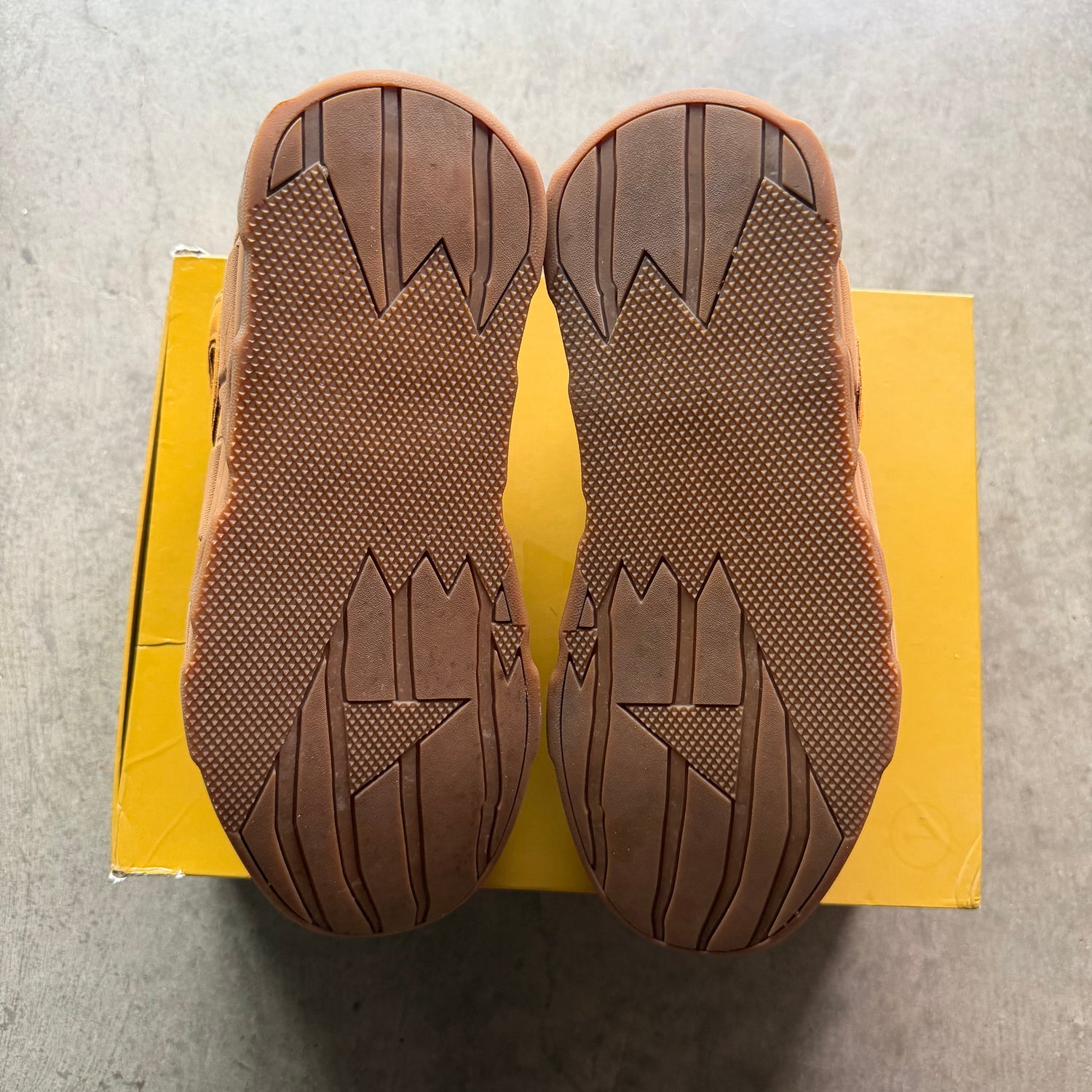 10.5 Used Asspizza 730 Baller Pros