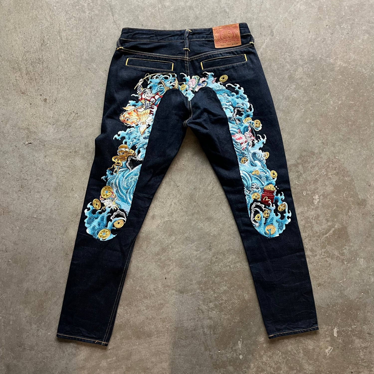 32x30 00s Evisu Wave Jeans