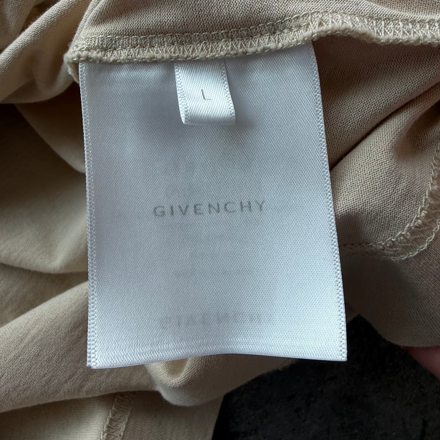 L Givenchy Logo Tee Tan