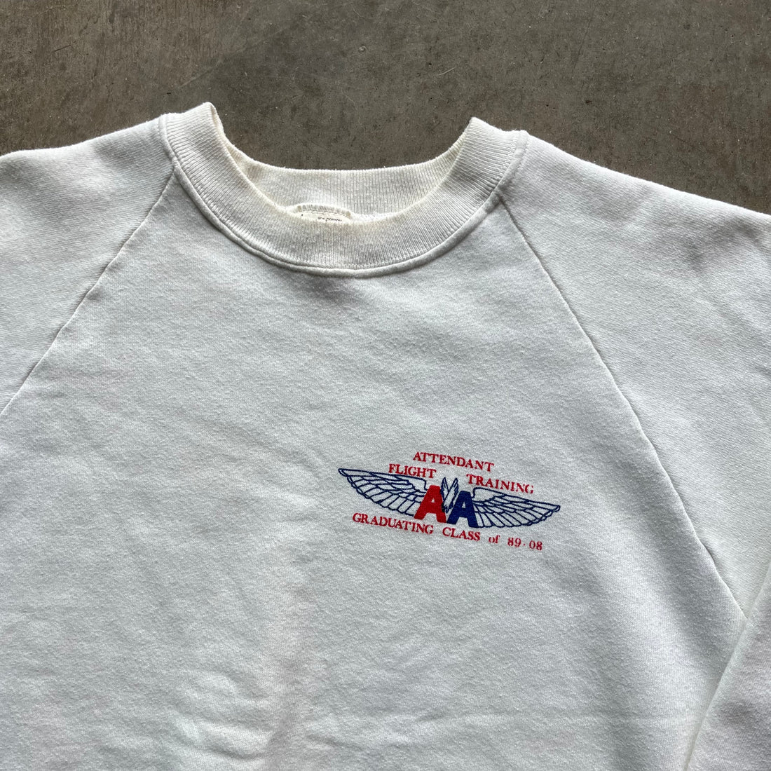 L 1989 American Airlines Crewneck