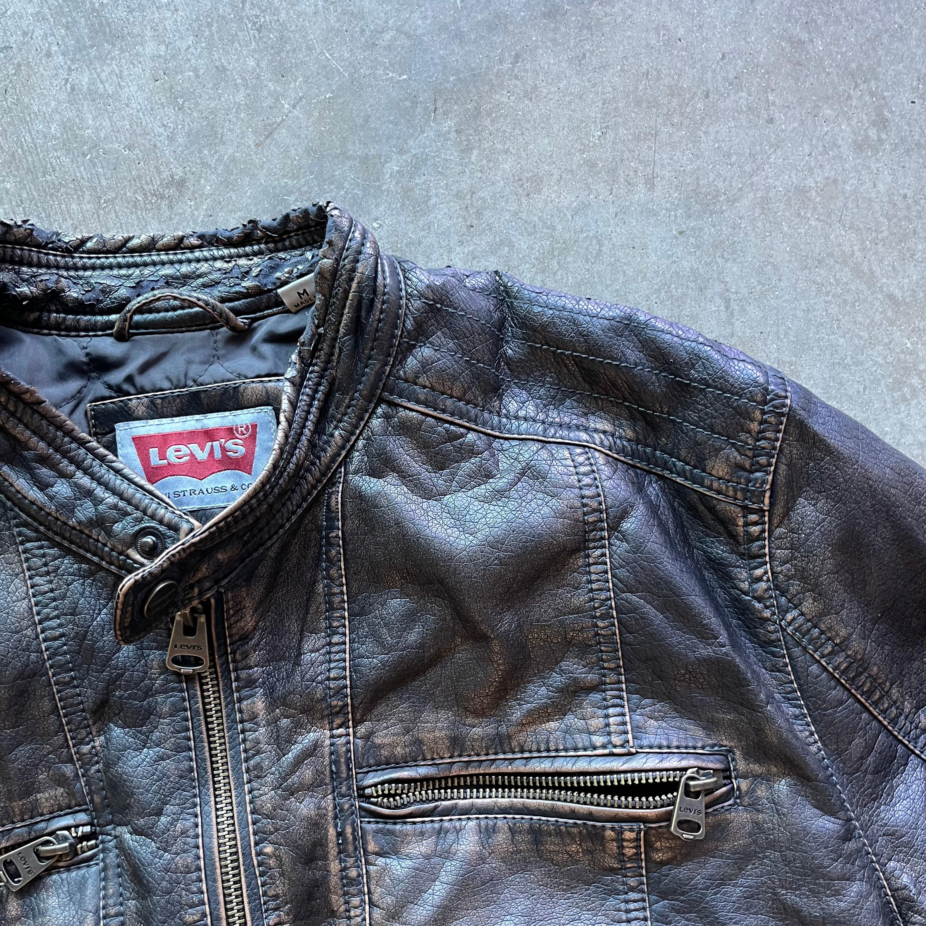 M 00s Faux Leather Levis Jacket